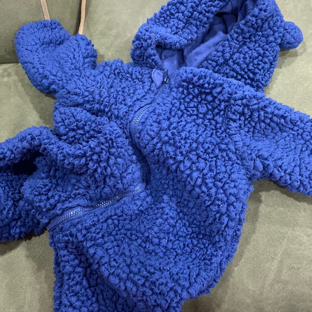 Baby clothes